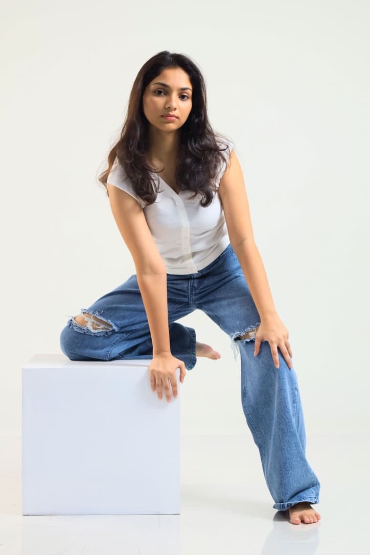 Lynx Acid Washed Wide Leg Patch Denim - Blue — image 4